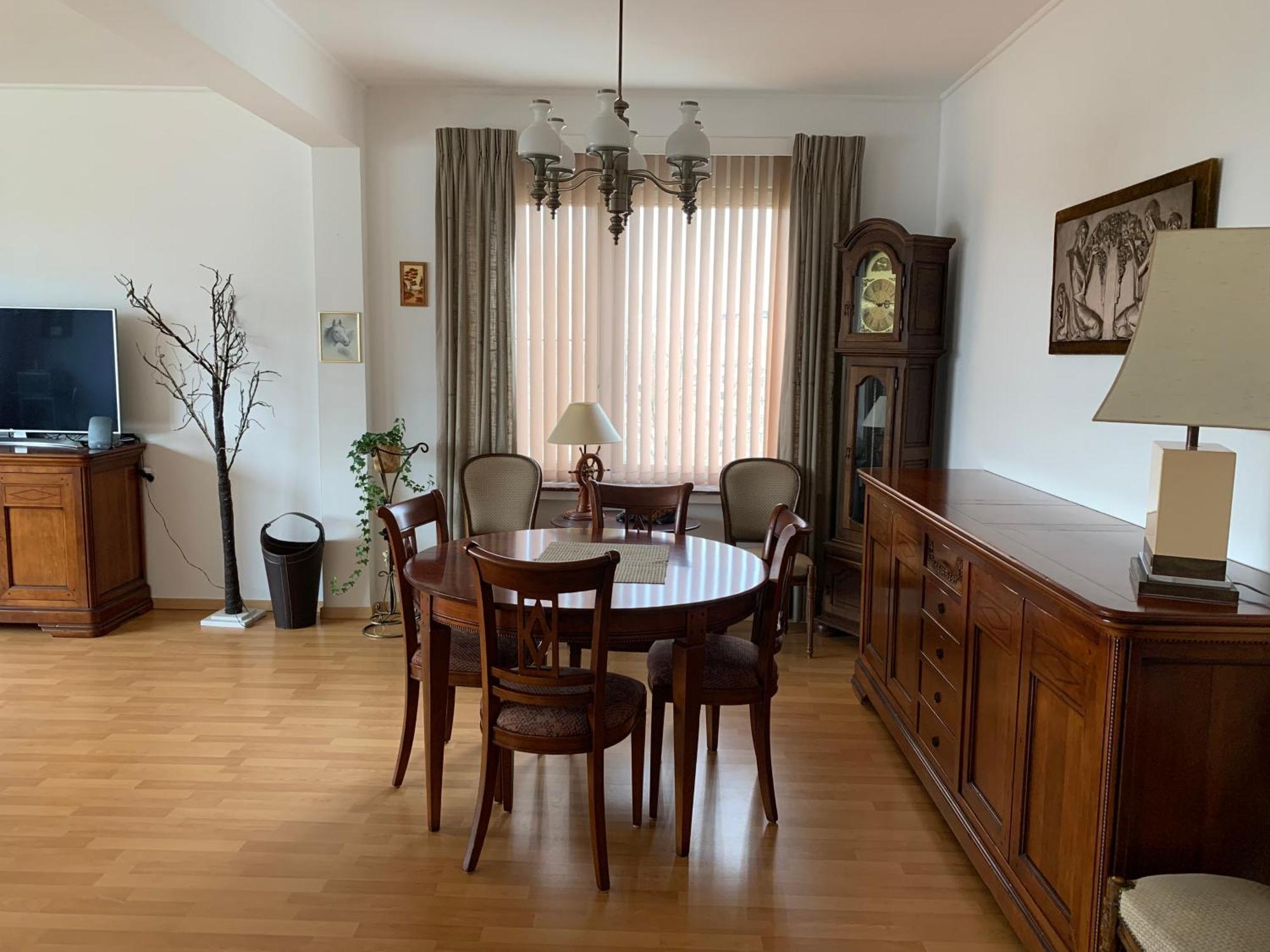Apartment Linkerover- City Centre & Cathedral View Amberes Exterior foto